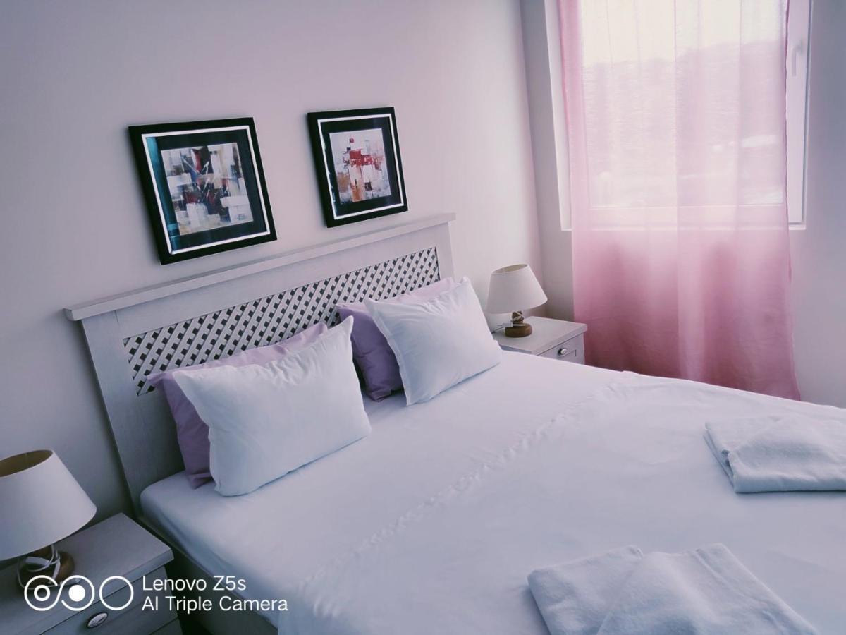 Excellent Apartment In Emberli Aparthotel. Lozenets Luaran gambar
